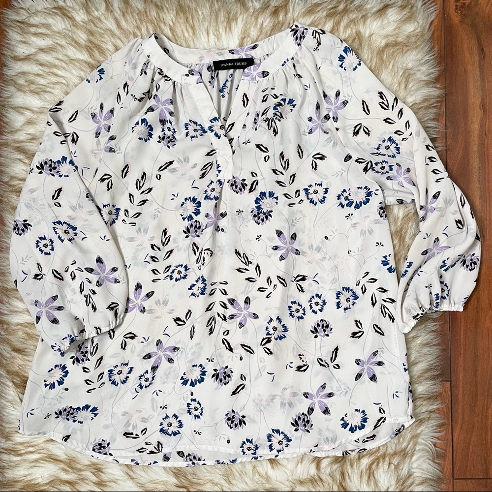 Ivanka Trump split neck blouse - Picture 4 of 7